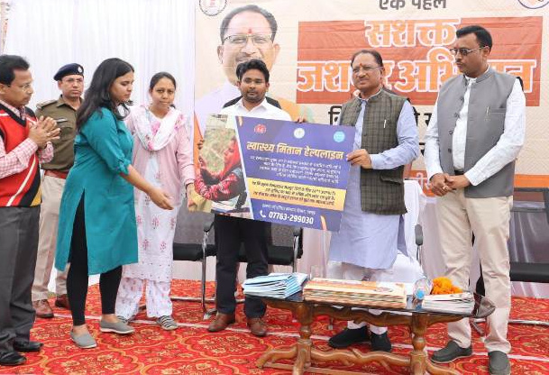 मुख्यमंत्री कैंप कार्यालय बगिया बना जरूरतमंद लोगों के लिए आशा का केंद्र, अब तक 2856 लोगों के बेहतर इलाज के लिए चिकित्सा सुविधाएं कराई गई उपलब्ध.