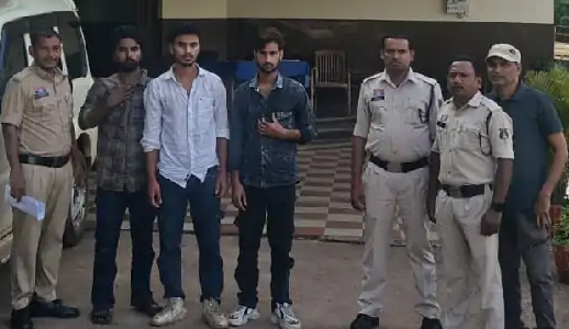 छेड़छाड़ का विरोध करने वालों से मारपीट