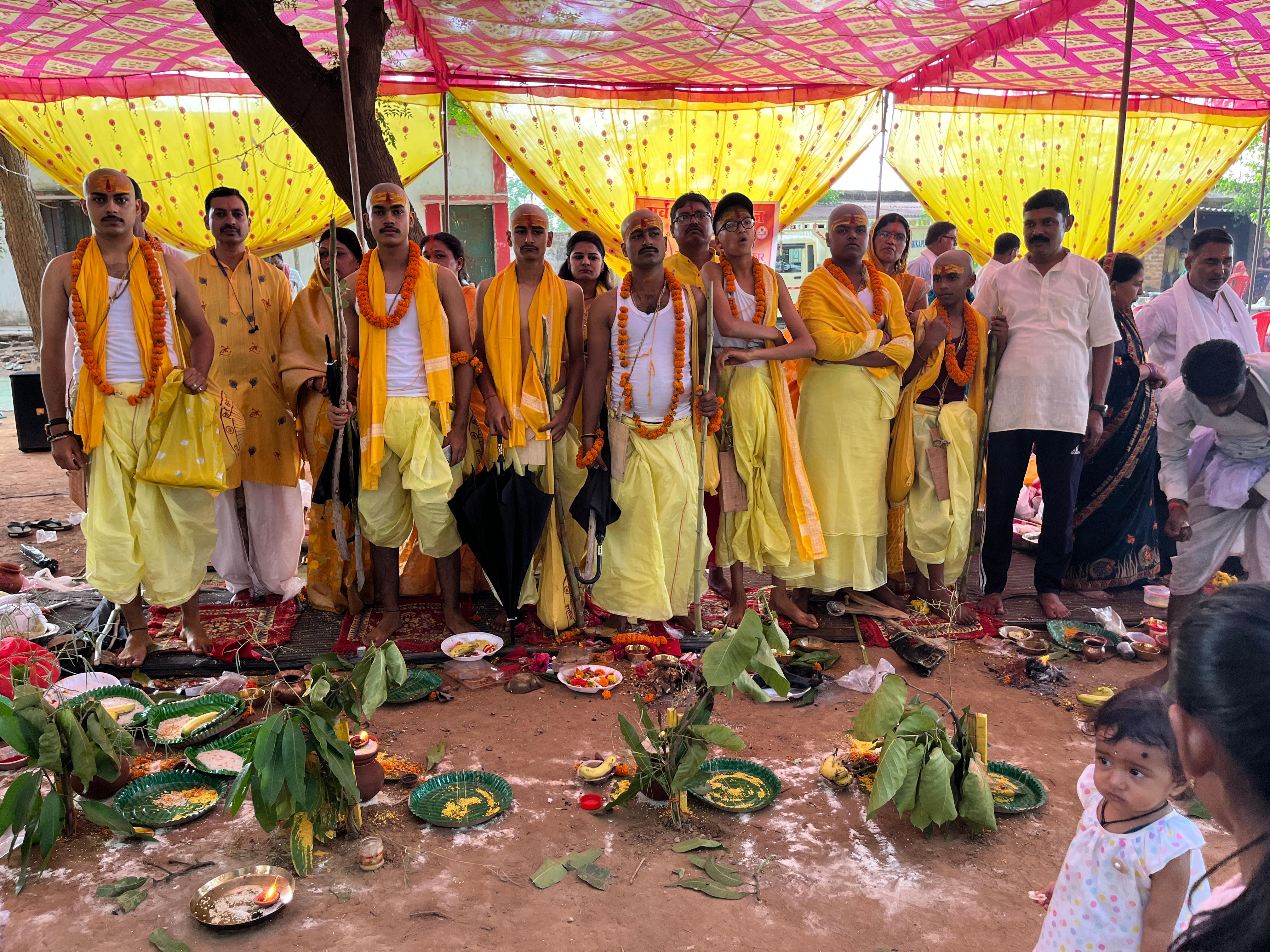 सर्व ब्राम्हण समाज ग्रामीण जिला सरगुजा के तत्वाधान में उपनयन संस्कार का हुआ भव्य आयोजन 