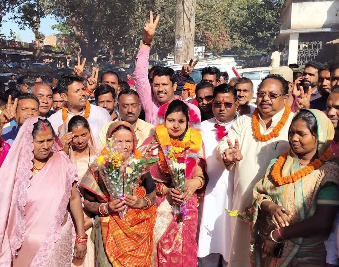 लखनपुर,लूंड्रा,बतौली तथा सीतापुर जनपद में भाजपा ने लहराया जीत का परचम 