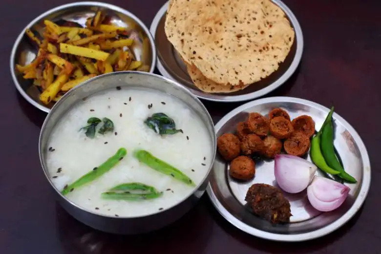 बोरे बासी विशेष-विटामिन और मिनरल्स का खजाना है बोरे बासी