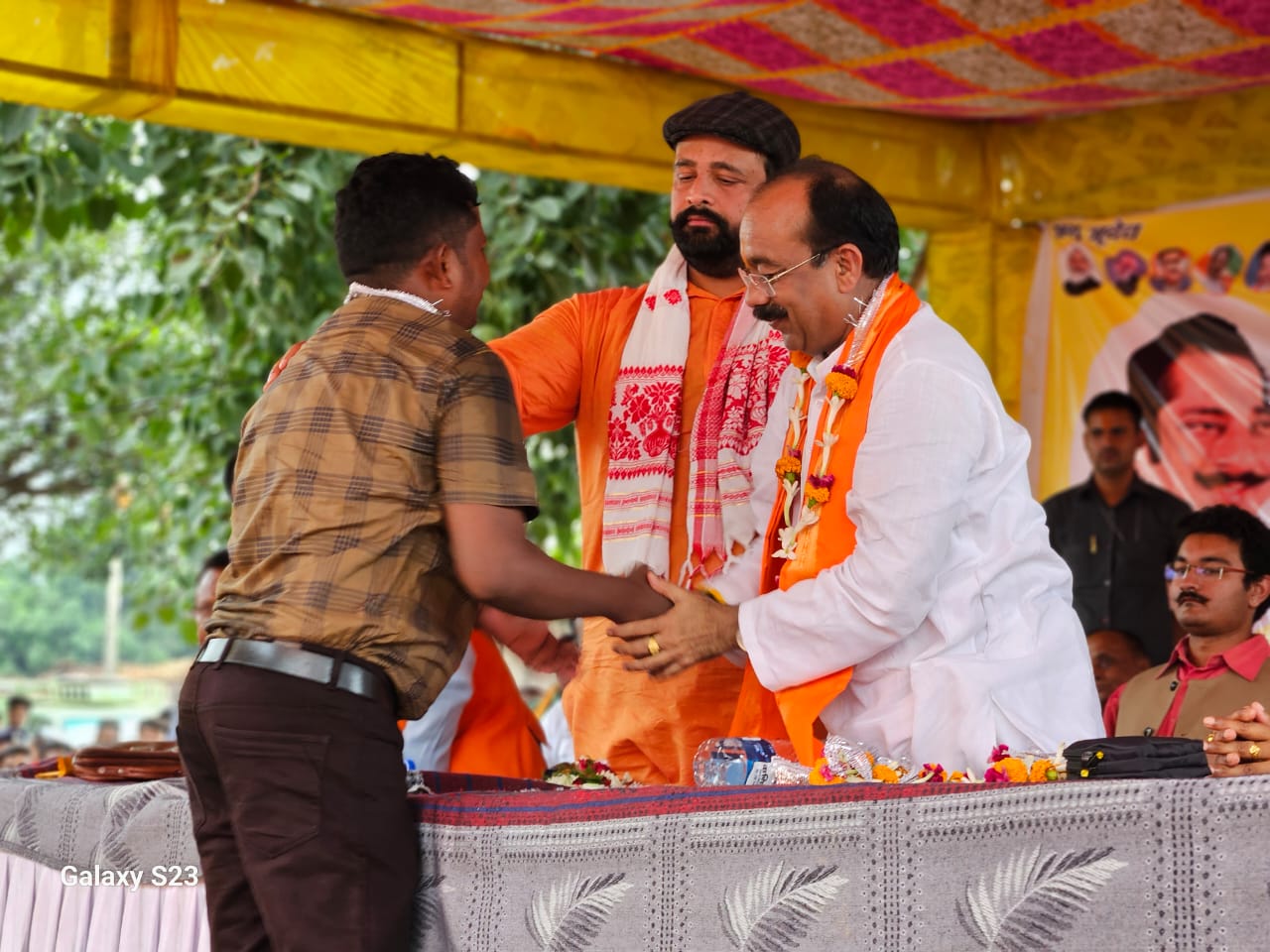 जनता के दिलों में राज करने वाले फकीर थे,दिलीप सिंह जूदेव: अरूण साव,गोरियाटोली में संपन्न हुआ भव्य प्रतिमा अनावरण समारोह.......
