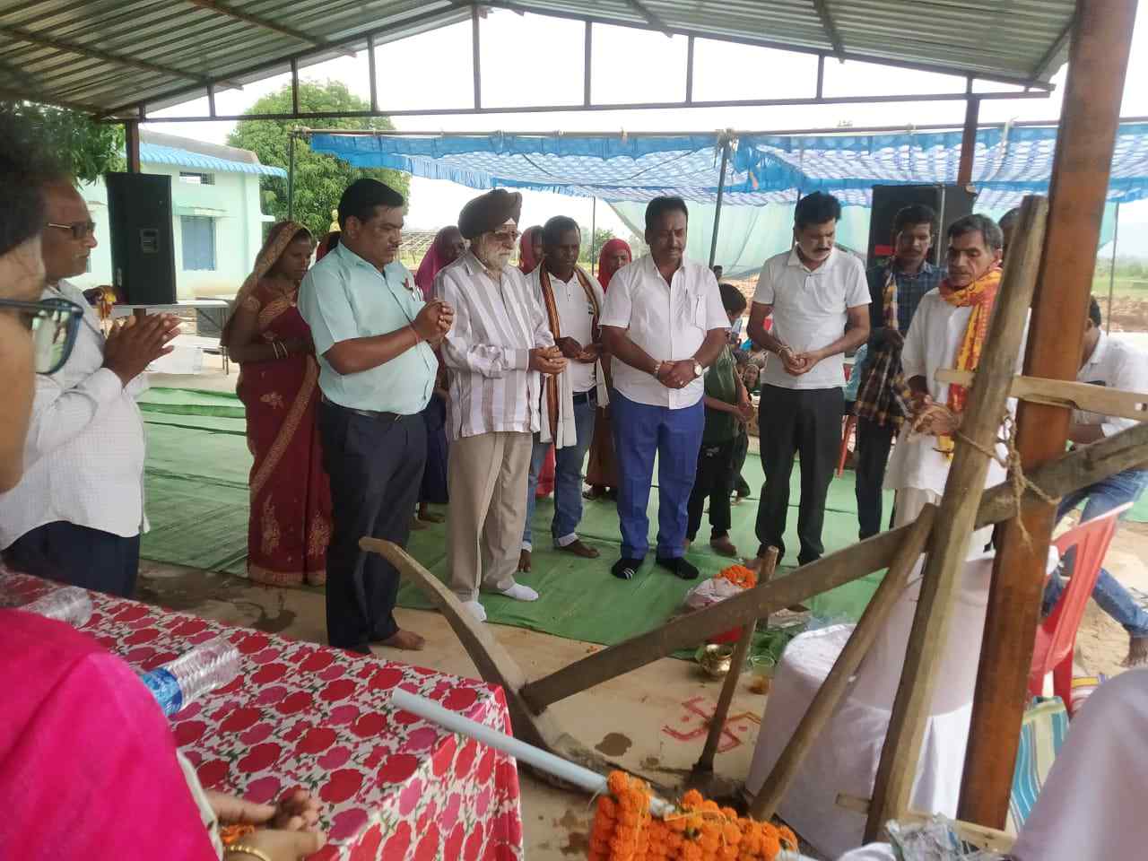 हमर तिहार:– गांव गोठान में हुई हल,फावड़ा,औजारों की पूजा, धूमधाम से हुई हरेली तिहार का आयोजन, यहां हुई ब्लॉक स्तरीय कार्यक्रम