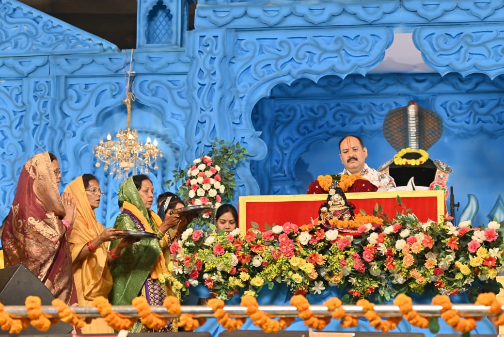 देव हो या मानव जिसने भी इस लोक में जन्म लिया उन्हें सुख के साथ दुख भी झेलना पड़ेगाः पंडित श्री प्रदीप मिश्रा 