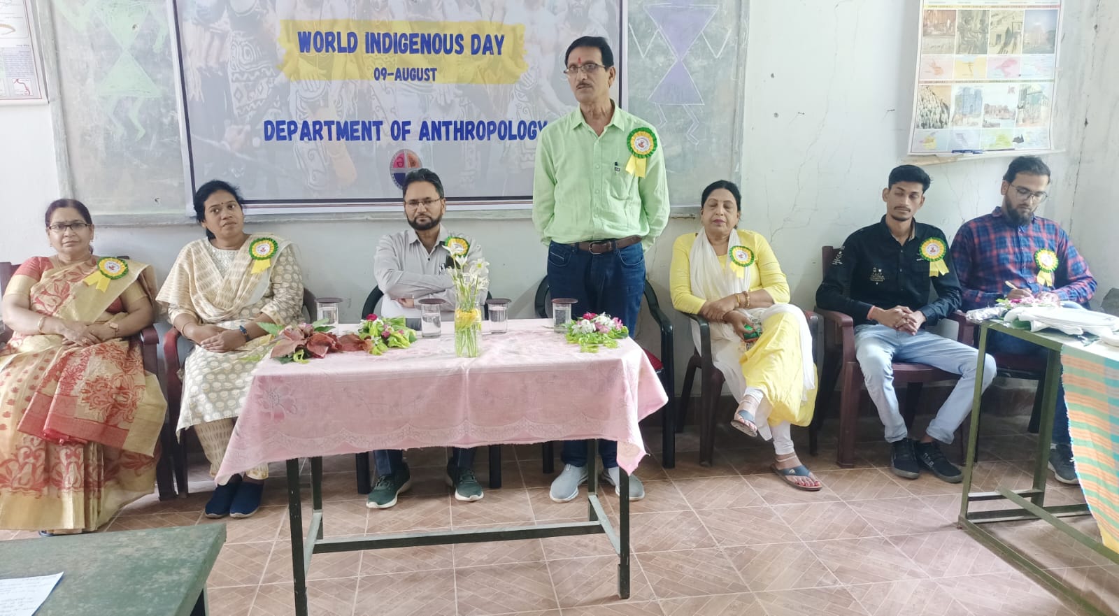 9 अगस्त मूलनिवासी दिवस पर पीजी कॉलेज में व्याख्यान एवं स्थानीय लोक पारंपरिक व्यंजनों का स्टॉल लगा की गई कार्यक्रम की प्रस्तुति
