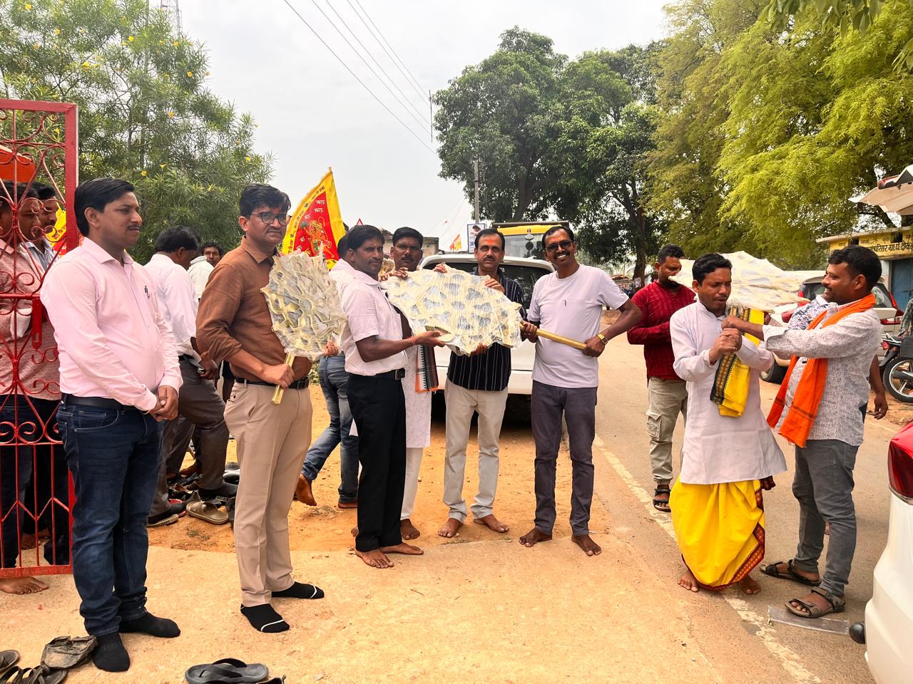 पूरी से माता विमला, माता लक्ष्मी सहित भगवान जगन्नाथ का नीलचक्र पहुंचा,निकली भव्य शोभा यात्रा, 21 मई से शुरू होगा 7 दिवसीय धार्मिक महोत्सव, मुख्यमंत्री विष्णुदेव साय होंगे मुख्य अतिथि 